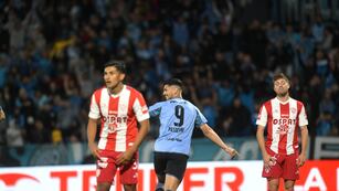 Otro goleador suelto en Alberdi. Doblete de Lucas Passerini para el 4-1 de Belgrano, con pasaje a cuartos (Javier Ferreyra / La Voz).