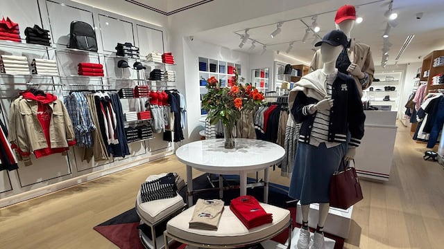 Una reconocida marca de ropa abrió su primer local en Córdoba.