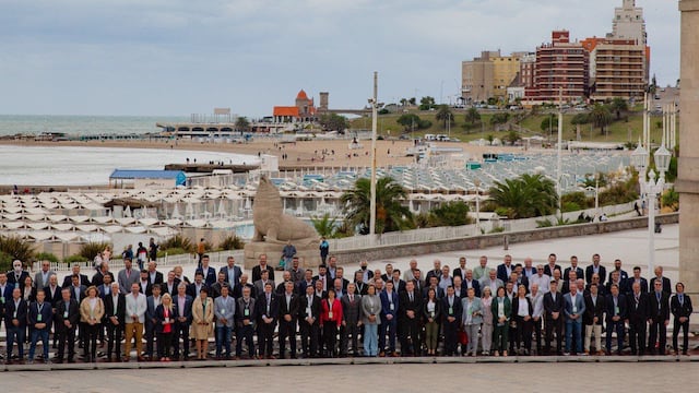 Todos lo intendentes que participaron de la Asamblea.