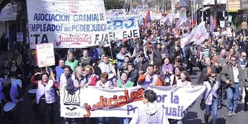 Judiciales deberán devolver las horas de paro no trabajadas.