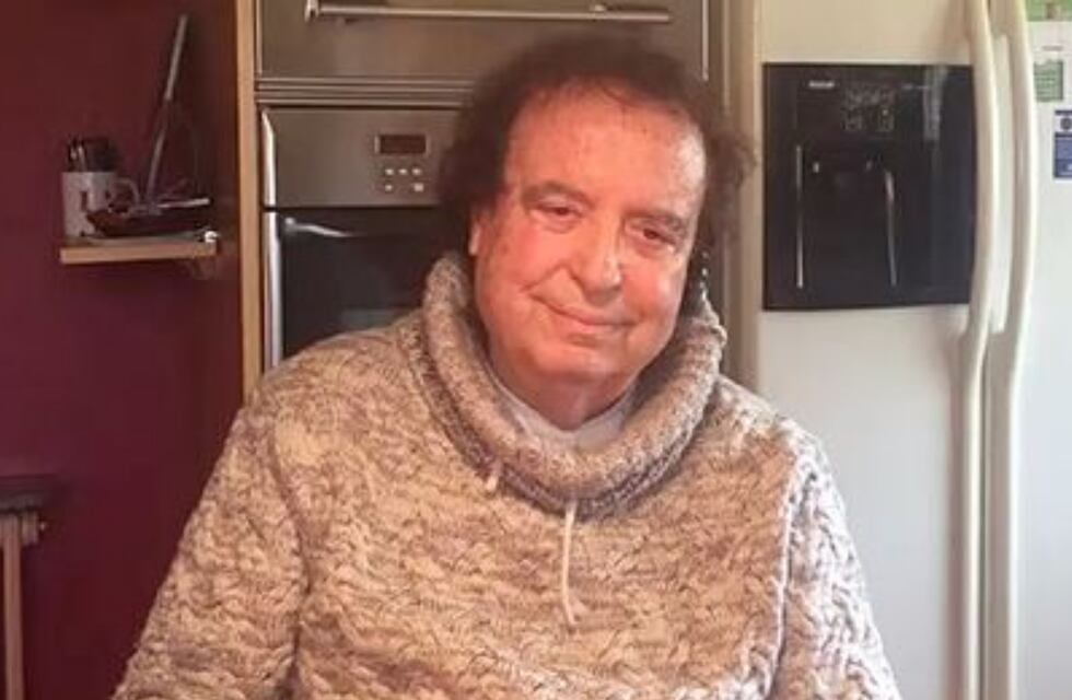 El insólito accidente que sufrió Dyango en un programa en vivo y causó preocupación: “Ayudame”