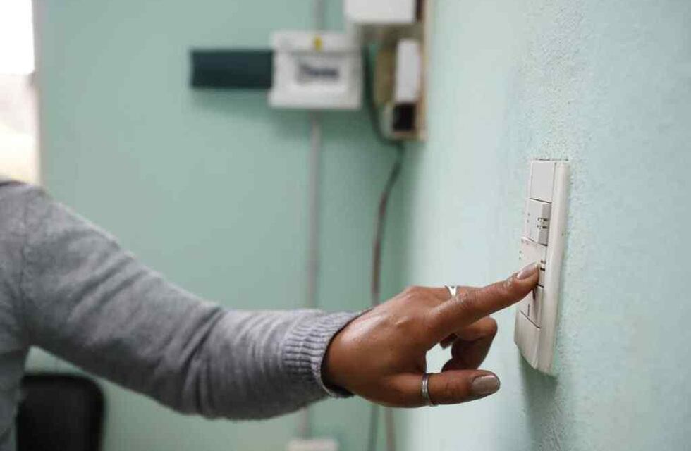 Cómo ahorrar energía y reducir tus facturas: consejos prácticos