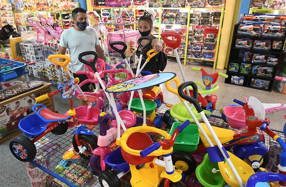 La inflación y el “Día del Niño”: algunos juguetes pasan los $100.000 pero la gente piensa gastar $5.500