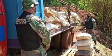 Incautan cargamento ilegal de soja en El Soberbio.