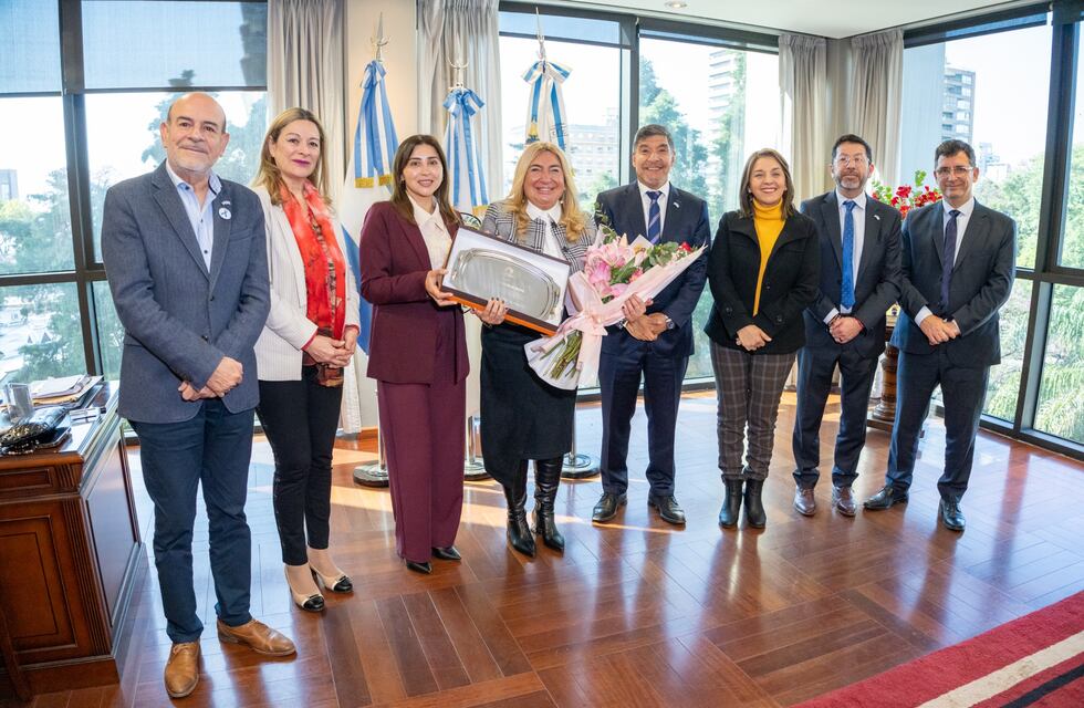 Legislatura reconoció a la doctora Marcela Ruiz por su compromiso con la justicia y la democracia