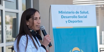 La Directora del Hospital Central, la odontóloga Mariana Pezzutti