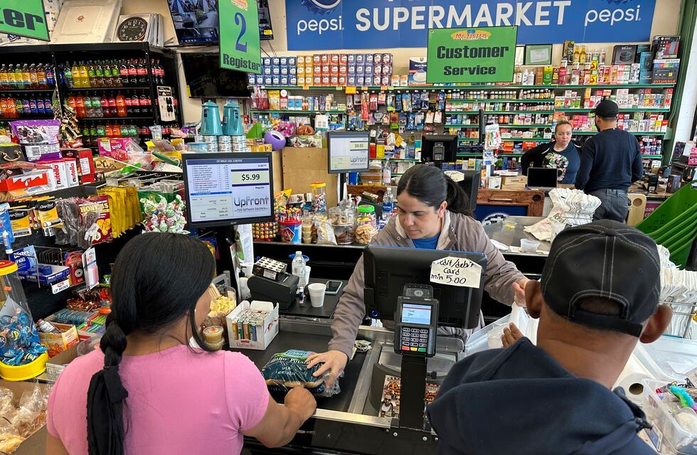 El consumo da indicios de cambio de tendencia en julio