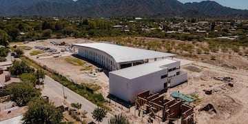 El Hospital y la Terminal de Ómnibus de Belén