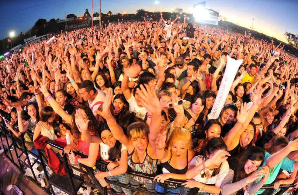 Villa Carlos Paz se prepara para una Fiesta de la Primavera con un clima ideal: máxima de 32°C y cielo parcialmente nublado