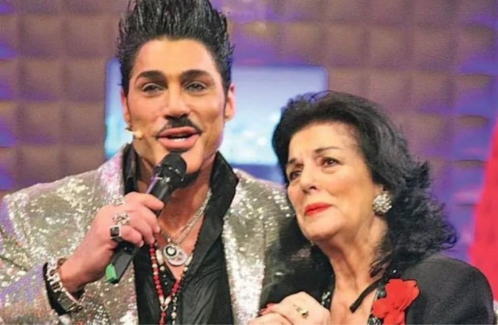El video más popular de Ricardo Fort y su madre, Marta: “¡Mamá, cortaste toda la luz!”