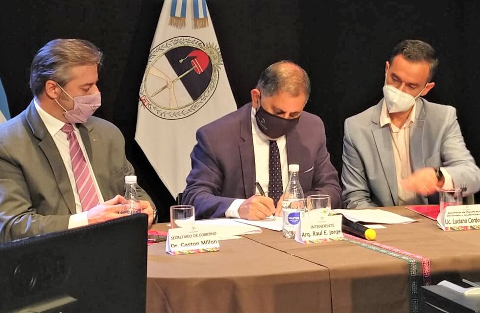 El intendente Jorge fortalece la proyección internacional de la ciudad