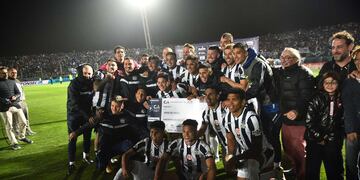 Talleres enfrentó a Newell's, en San Luis, por los octavos de final de la Copa Argentina. (Pedro Castillo)