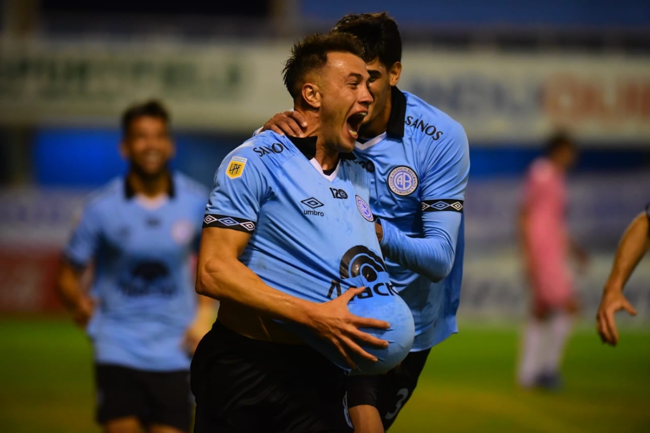 Belgrano enfrentó a Real Pilar por los 32avos de final de la Copa Argentina. Gol de Compagnucci. (José Gabriel Hernández / La Voz)