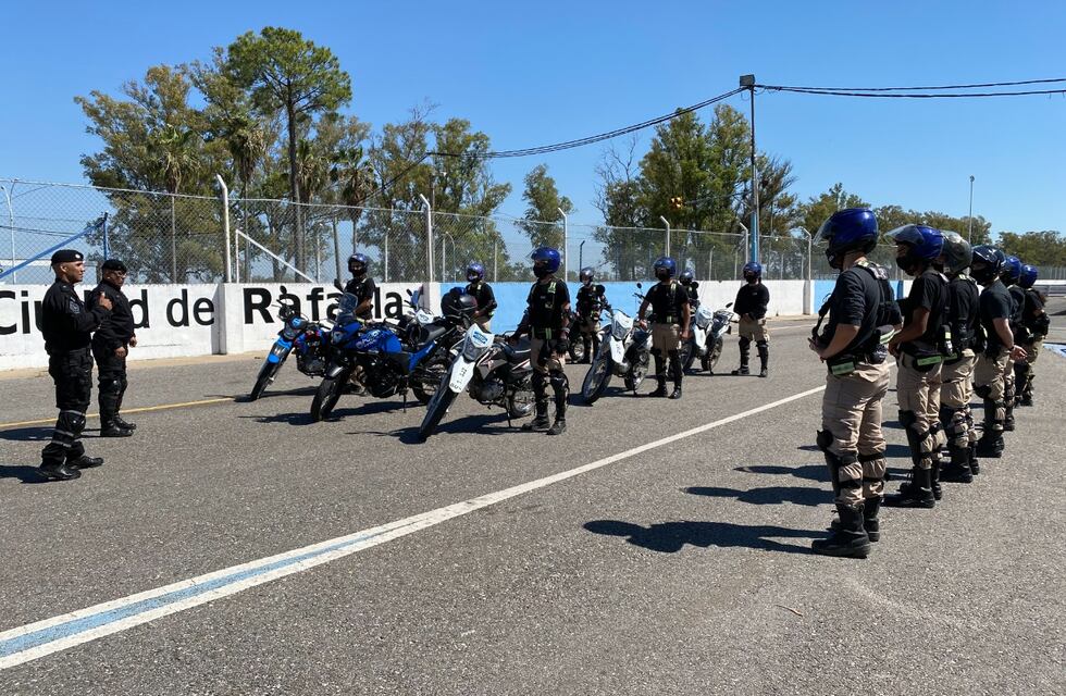 La patrulla motorizada de la GUR se capacitó con la PAT