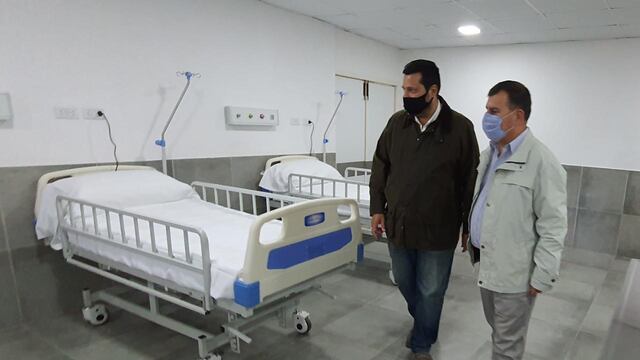 Bertellys y Vieyra recorrieron el nuevo sector del showroom del Hospital Pintos