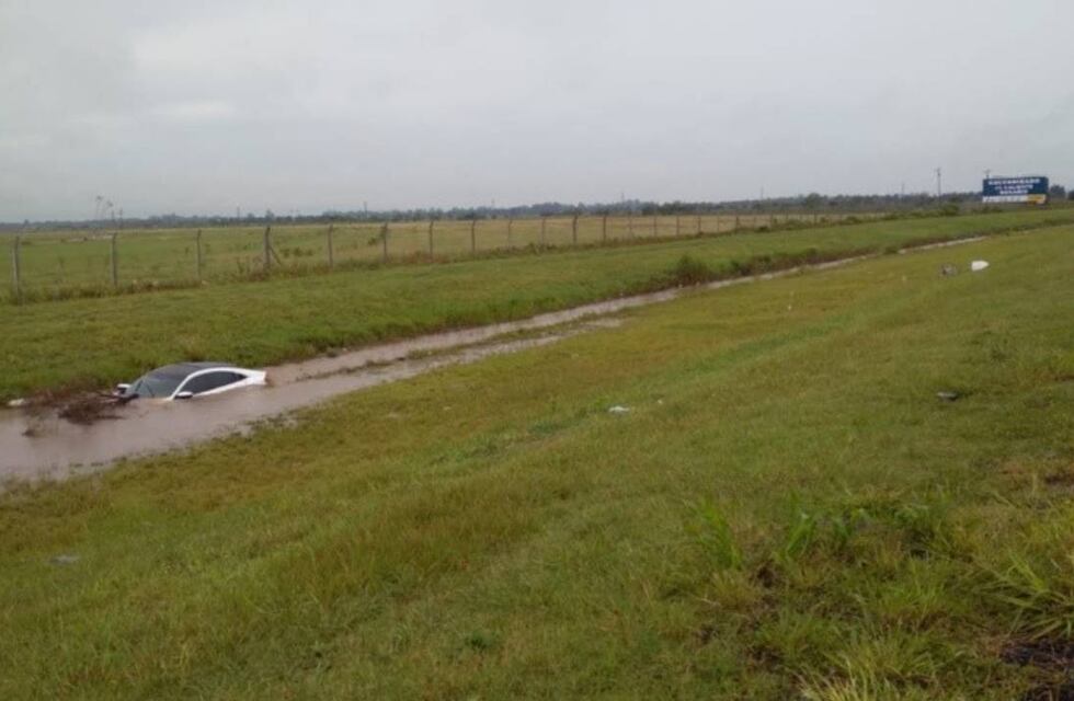 Un ciclista fue chocado en la Autopista Rosario - Córdoba y murió