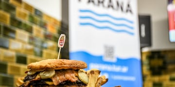 El programa busca promocionar e impulsar la actividad de los locales gastronómicos de Paraná.