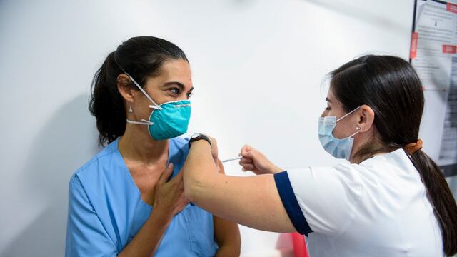 Inician la vacunación a mayores de 30 años (Argentina.gob.ar)