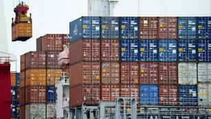 Durante marzo bajaron las importaciones y las exportaciones, en ascenso.