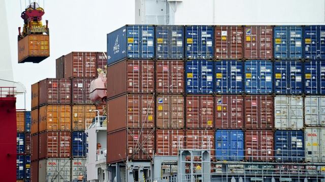 Durante marzo bajaron las importaciones y las exportaciones, en ascenso.