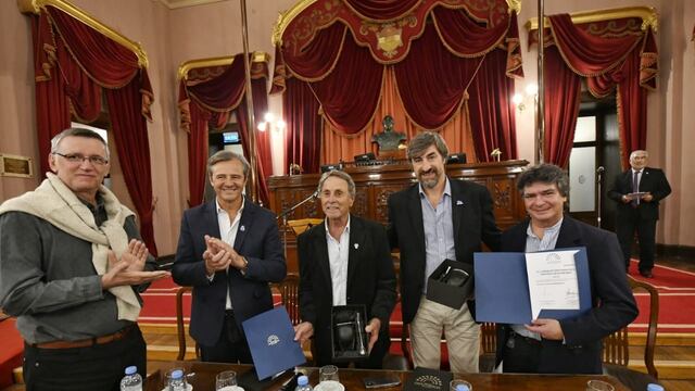 Giano y Bahl encabezaron la nueva presentación del ciclo de Literatura en Diputados