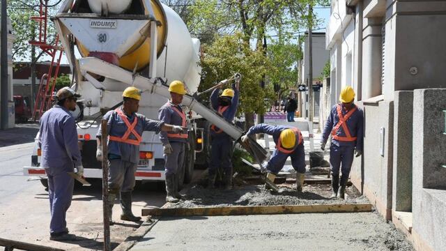Iniciaron los arreglos de las veredas del macrocentro