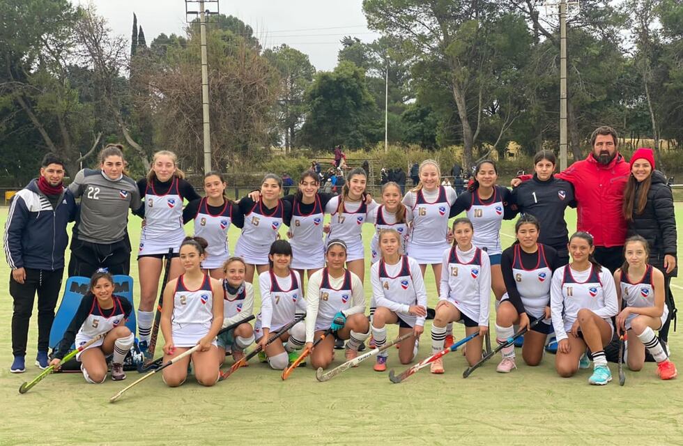 El seleccionado de la FOSH con jugadoras de San Miguel perdió en los Cuartos de Final del Regional Sub-14