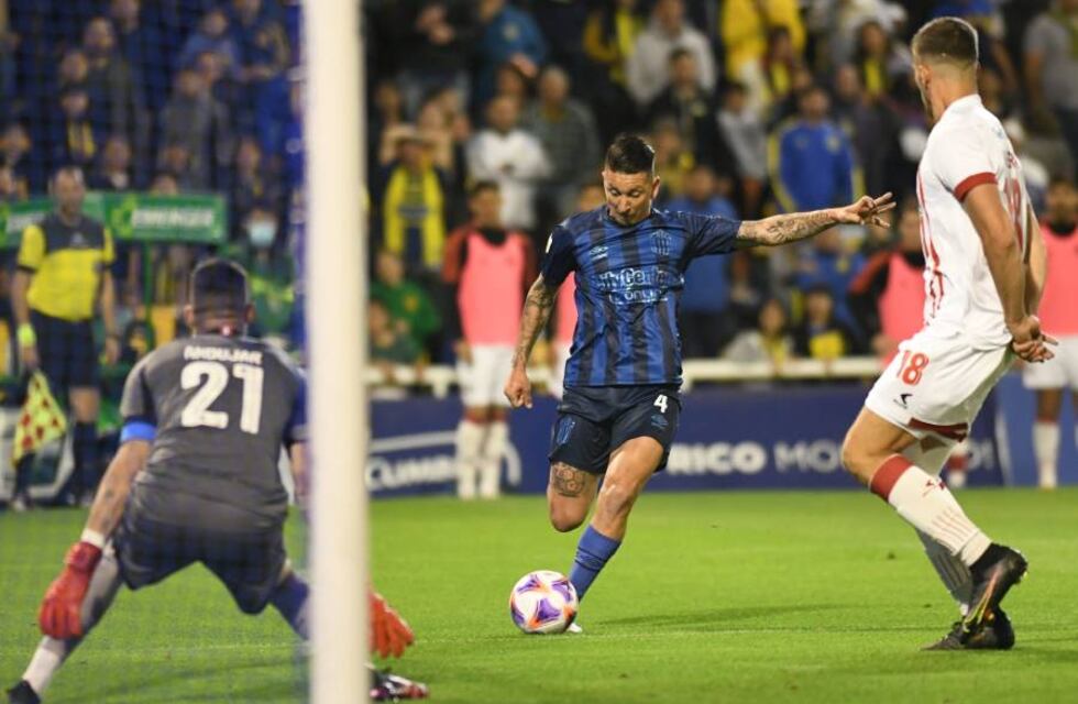 En Rosario Central asoman varios cambios para visitar a Patronato de Paraná