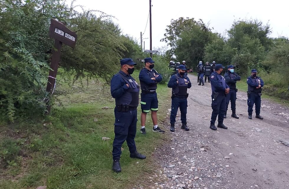 En medio del conflicto entre la Coopi y el municipio, distintos barrios de Carlos Paz continúan sin agua potable