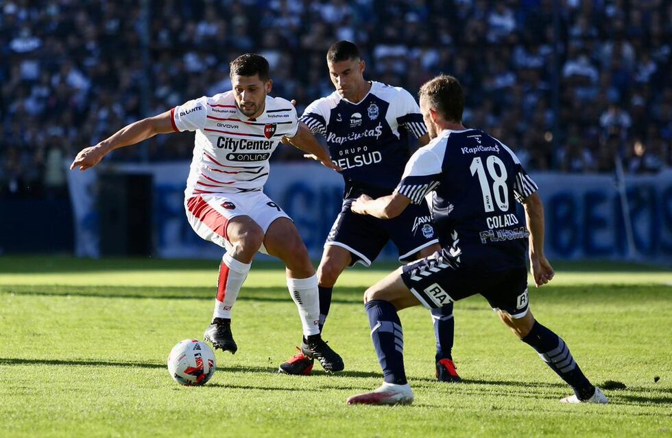 Newell’s cayó sin atenuantes ante Gimnasia y quedó afuera de los cuartos de final
