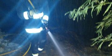 Carlos Paz. Incendio por quema de pastizales