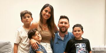 Lionel Messi compartió un conmovedor mensaje por Año Nuevo y varias fotos junto a su familia. Foto: Instagram Leo Messi