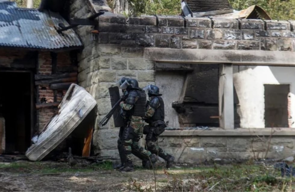 Lograron recuperar la cabaña usurpada por mapuches en Villa Mascardi: “Fueron minutos muy tensos”