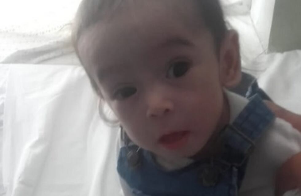 La dramática situación de un bebé sanjuanino que necesita viajar a Buenos Aires para poder vivir
