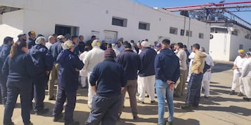 Cerró la fábrica que elaboraba yogures y postres para SanCor: unas 400 personas despedidas