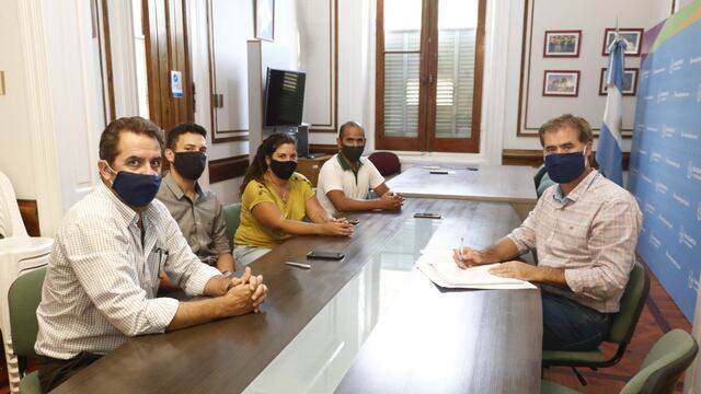 Piaggio firmó el Decreto N° 668/2021