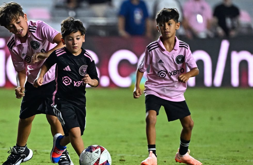 Legado asegurado: Mateo Messi goleó para el Inter Miami Sub 9 y homenajeó a su papá