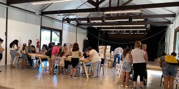 Entregaron kits escolares