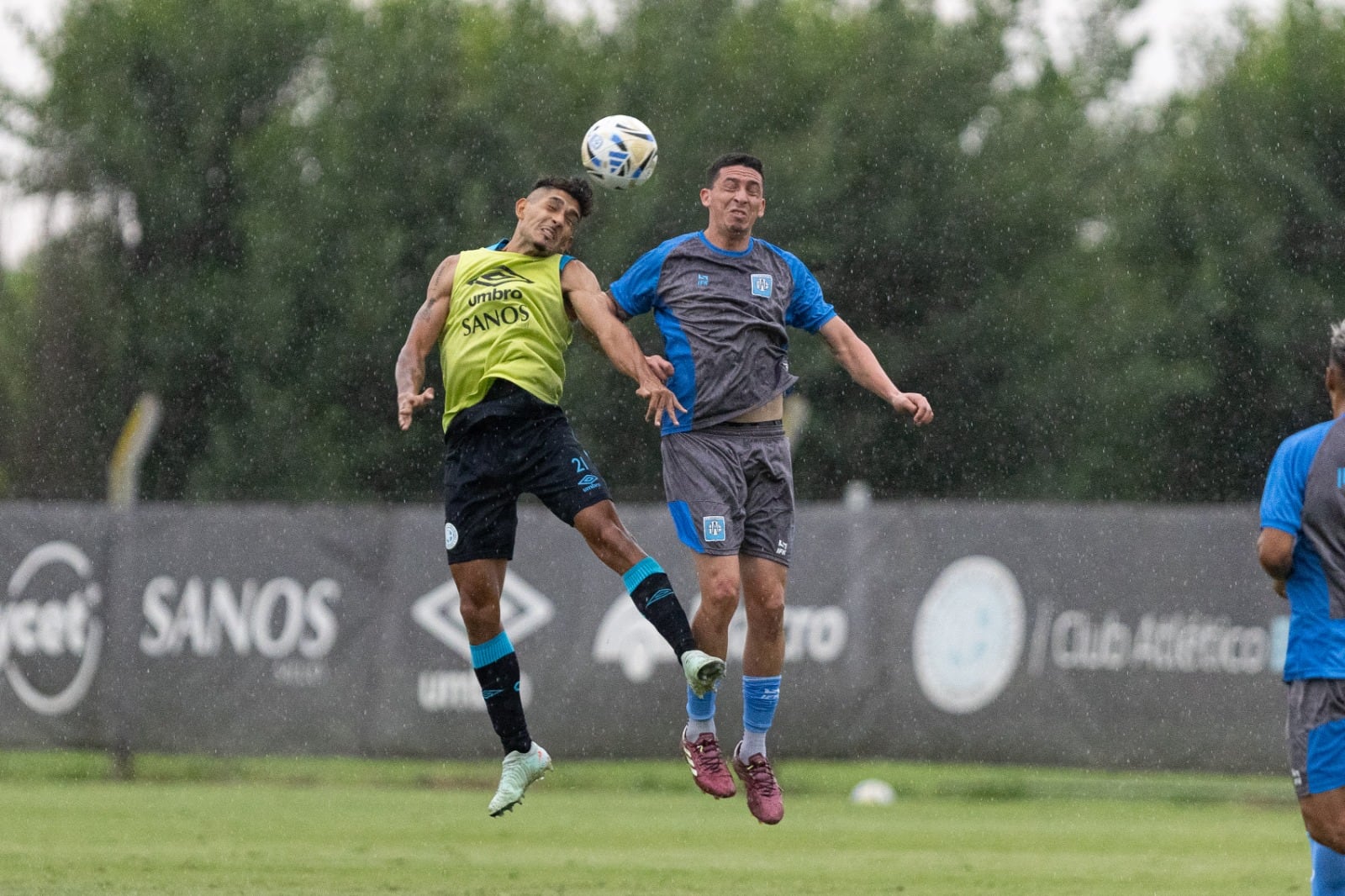 Belgrano y Estudiantes de Río Cuarto se enfrentaron en el predio de Villa Esquiú. (Prensa Belgrano)