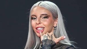 Young Miko lanzó su álbum Att.: así lo recibieron los fanáticos