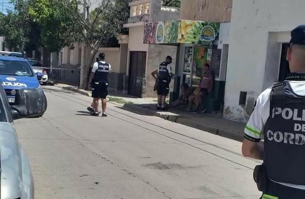 Investigan un presunto femicidio seguido de suicidio en Villa Dolores