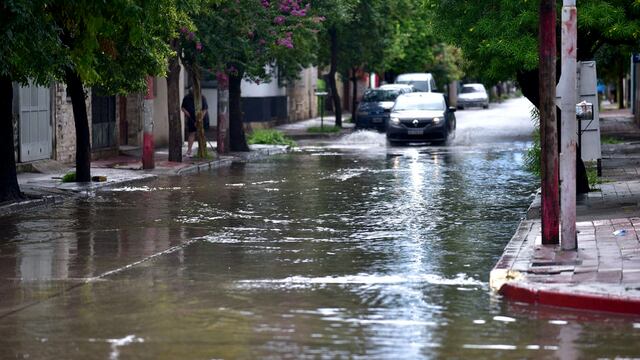 Se viene un viernes lluvioso en Córdoba.