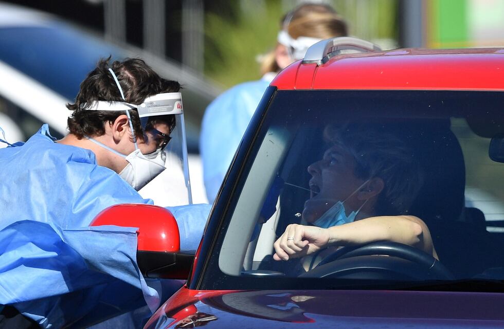 Australia reportó más de 2.000 casos diarios de la variante Delta de coronavirus