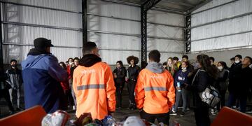 Estudiantes en el Centro Ambiental Modelo