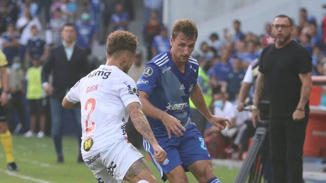 El lateral de 29 años se mudó a Ecuador en enero.