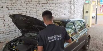 Recuperaron un automóvil robado hace más de once años en Leandro N. Alem.