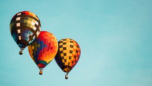 Un encuentro de globos aerostáticos en Río Ceballos.
