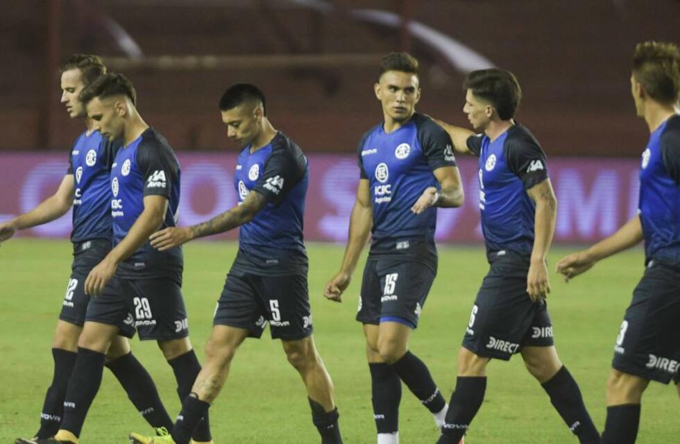 Augusto Schott fue titular en Talleres ante Lanús