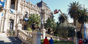 Jardinería, pintura, prevención de riesgos y conservación de Piedra París forman parte del plan integral.