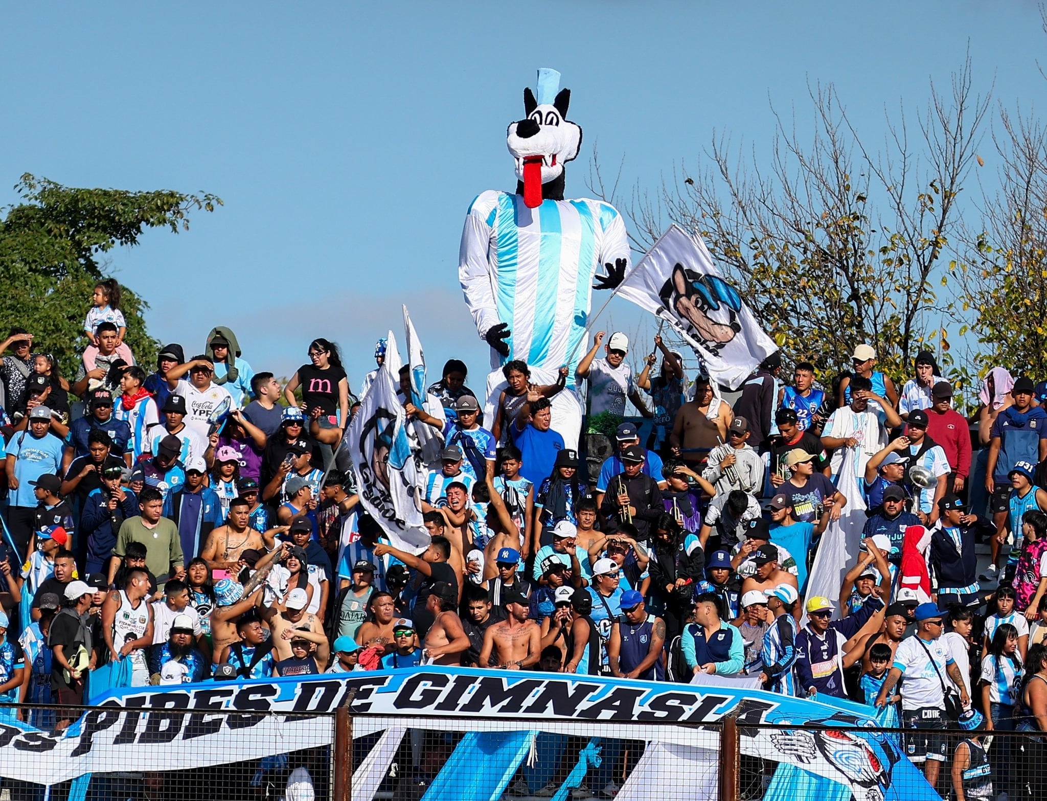 El jugador del "Lobo" jujeño Franco Camargo dijo tener la certeza del impacto que puede generar en el equipo el apoyo del público local.
